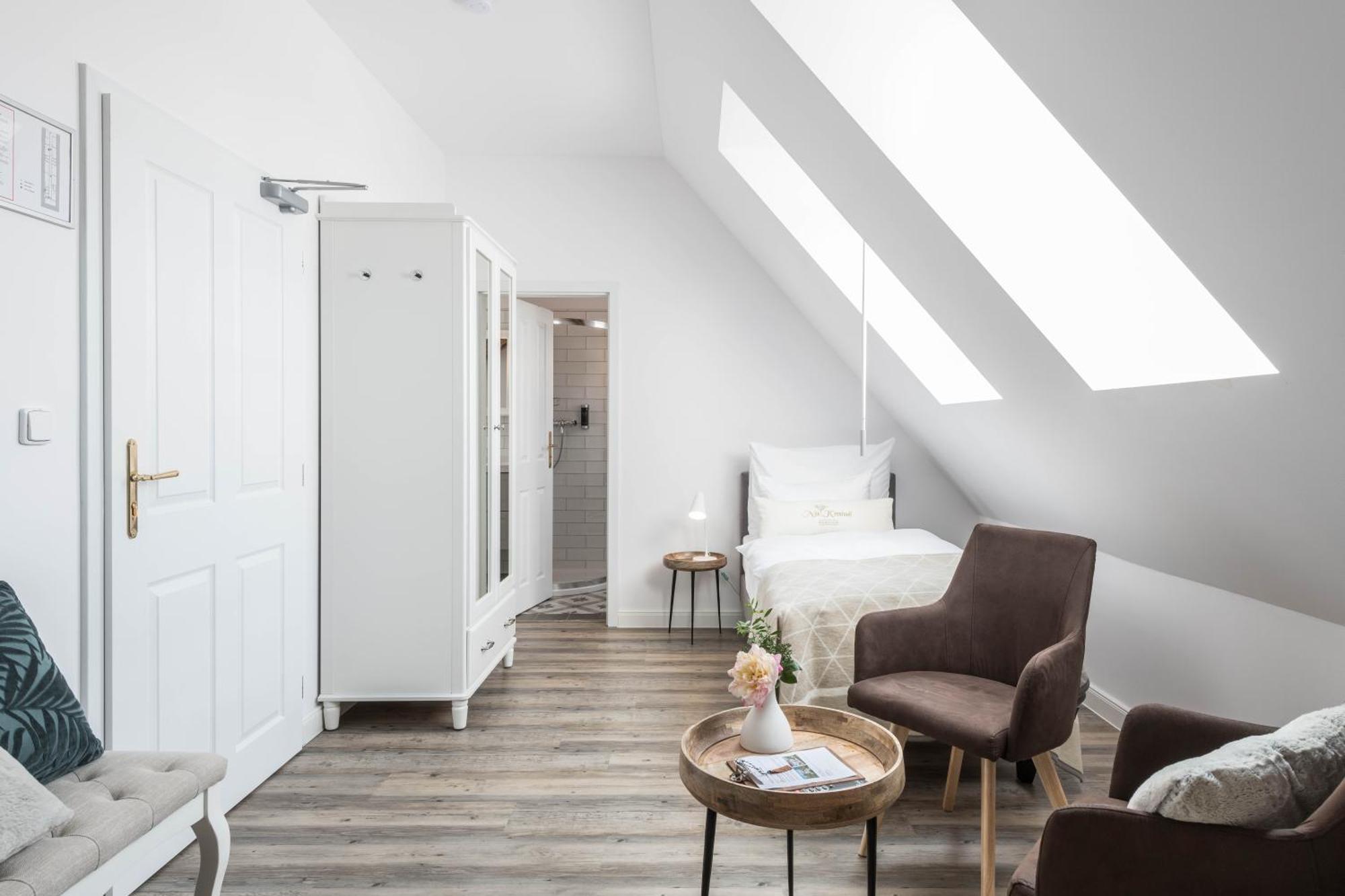 Na Kmine Hotel Obristvi Luaran gambar